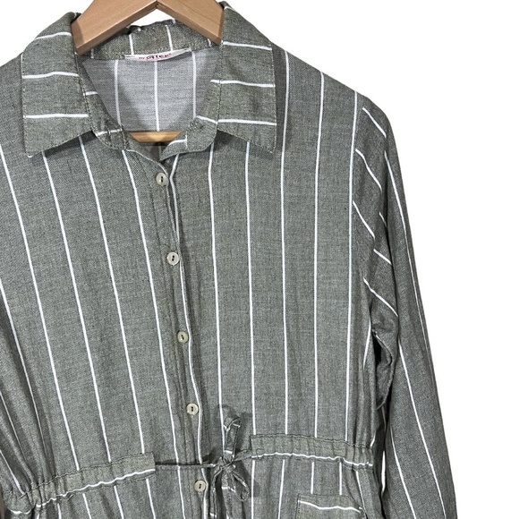 Aler size large tie waist embroidered dress - Picture 3 of 6